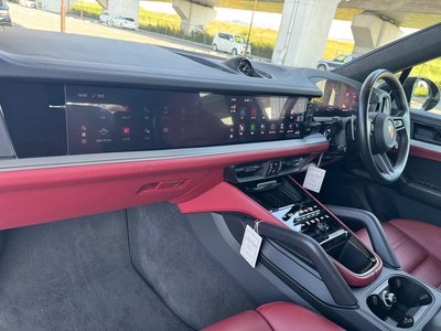 صورة مصغرة 35 لـ 2023 Porsche CAYENNE