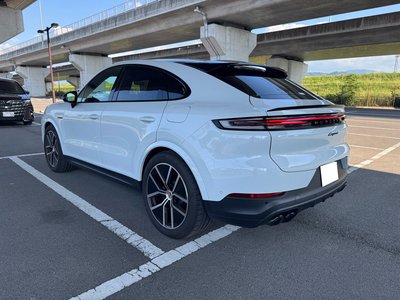 صورة مصغرة 6 لـ 2023 Porsche CAYENNE