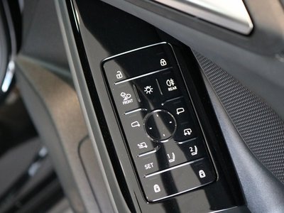 صورة 21 لـ 2025 AUDI A6 SPORTBACK E-TRON