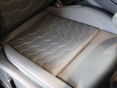 صورة 24 لـ 2025 AUDI A6 SPORTBACK E-TRON