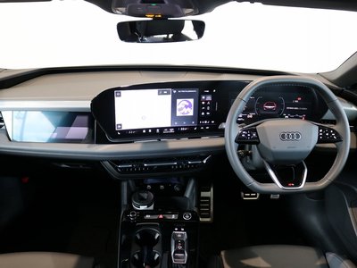 صورة 7 لـ 2025 AUDI A6 SPORTBACK E-TRON