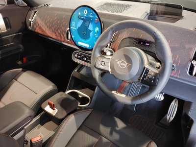 صورة مصغرة 35 لـ 2025 MINI COOPER COUNTRYMAN