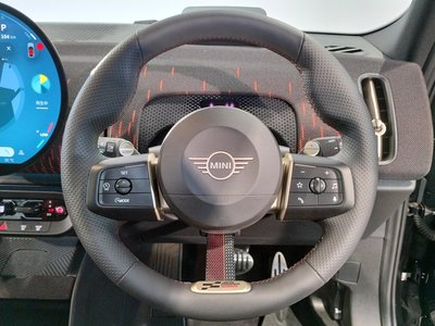 صورة مصغرة 46 لـ 2025 MINI COOPER COUNTRYMAN