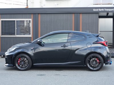 صورة 9 لـ 2025 Toyota GR YARIS