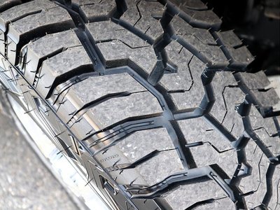 2006 Toyota LAND CRUISER 100 — миниатюра 15