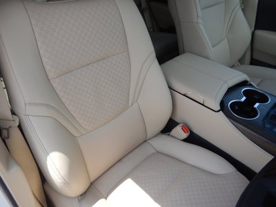 2023 Toyota LAND CRUISER 300 缩略图 39