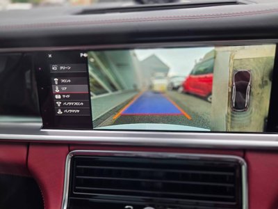 2017 Porsche PANAMERA thumbnail 33