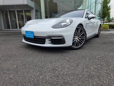 2017 Porsche PANAMERA thumbnail 51