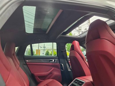 2017 Porsche PANAMERA thumbnail 20