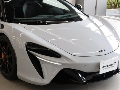 صورة 15 لـ 2025 Mclaren ARTURA