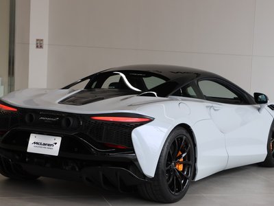 صورة 12 لـ 2025 Mclaren ARTURA