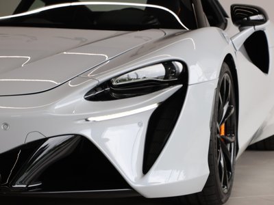 2025 Mclaren ARTURA thumbnail 18