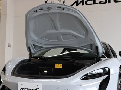 2025 Mclaren ARTURA thumbnail 28