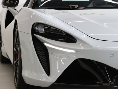 2025 Mclaren ARTURA thumbnail 17