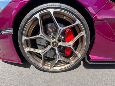 صورة 13 لـ 2024 Lamborghini REVUELTO