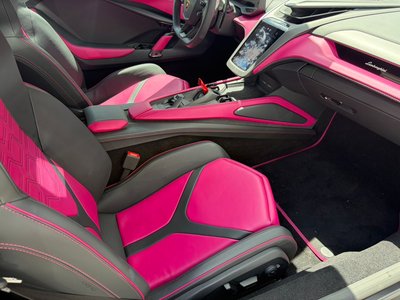 صورة 20 لـ 2024 Lamborghini REVUELTO