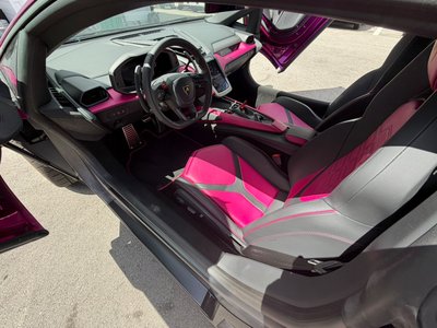 صورة 19 لـ 2024 Lamborghini REVUELTO