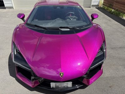 صورة 35 لـ 2024 Lamborghini REVUELTO