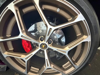 صورة 12 لـ 2024 Lamborghini REVUELTO