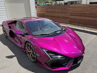 صورة 34 لـ 2024 Lamborghini REVUELTO