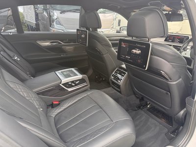 2019 BMW 7 SERIES thumbnail 43