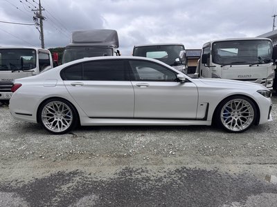 2019 BMW 7 SERIES photo 5