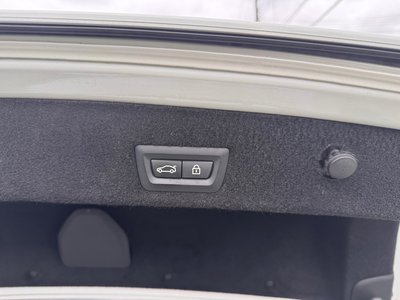 2019 BMW 7 SERIES thumbnail 53