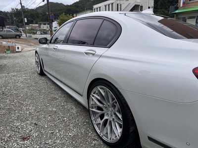 2019 BMW 7 SERIES photo 12