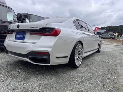 2019 BMW 7 SERIES photo 7