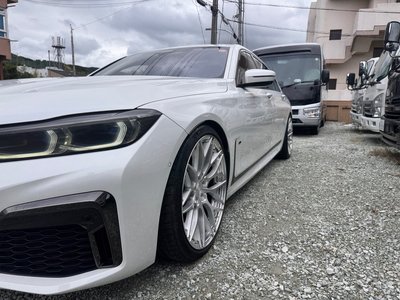 2019 BMW 7 SERIES photo 13