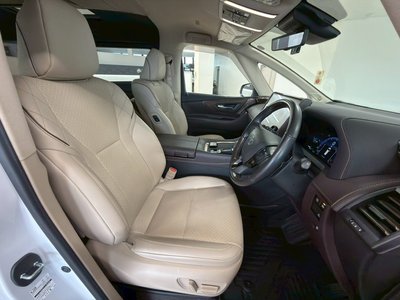 صورة 43 لـ 2023 Toyota ALPHARD