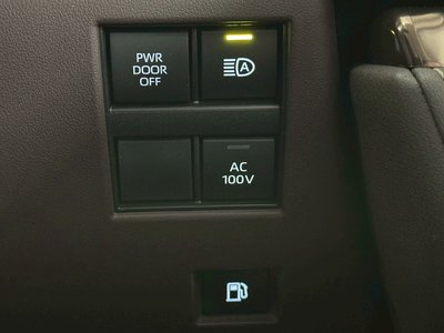 صورة 31 لـ 2023 Toyota ALPHARD