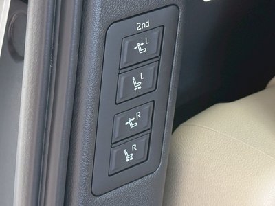 صورة 13 لـ 2023 Toyota ALPHARD