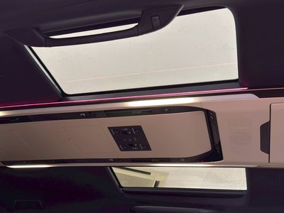 صورة 54 لـ 2023 Toyota ALPHARD