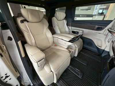 صورة 52 لـ 2023 Toyota ALPHARD