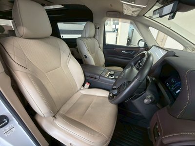 صورة 44 لـ 2023 Toyota ALPHARD