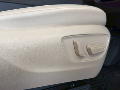 صورة 45 لـ 2023 Toyota ALPHARD