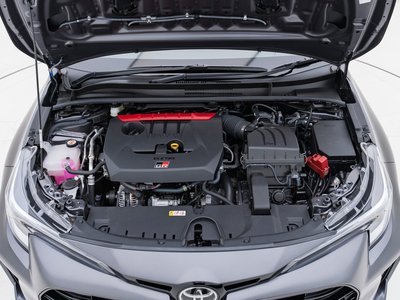 صورة 16 لـ 2023 Toyota GR COROLLA