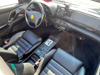 صورة 9 لـ 1999 Ferrari F355 SPIDER