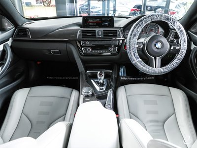 2020 BMW M4 COUPE photo 5