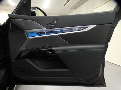 2023 BMW 7 SERIES thumbnail 30