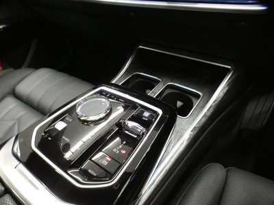 2023 BMW 7 SERIES thumbnail 55