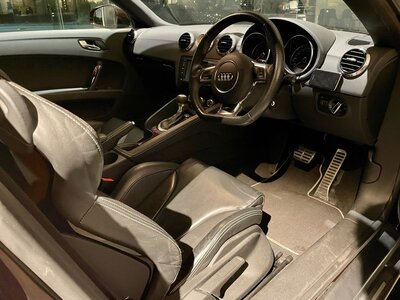 صورة 18 لـ 2011 AUDI TT RS COUPE