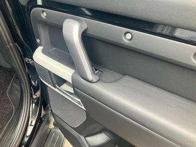 2024 LAND Rover DEFENDER thumbnail 21