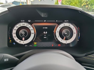 صورة مصغرة 29 لـ 2025 Aston Martin DBX
