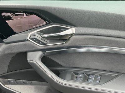 2024 AUDI Q8 SPORTBACK E-TRON thumbnail 75