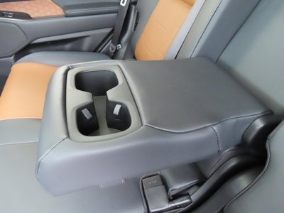 2025 Lexus GX — миниатюра 41