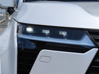 2025 Lexus GX — миниатюра 61