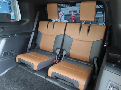 2025 Lexus GX — миниатюра 42