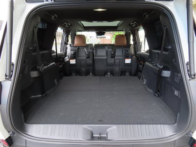 2025 Lexus GX — миниатюра 51